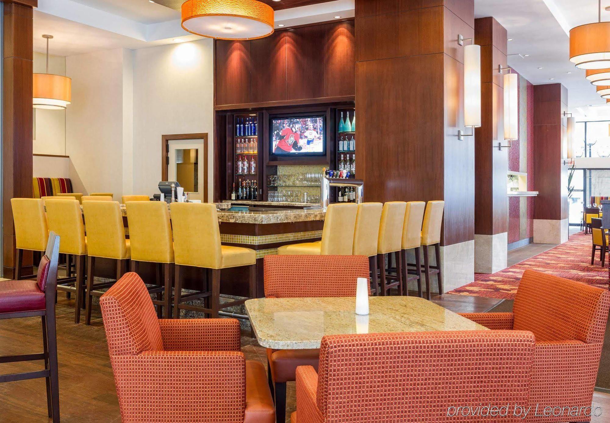 Ottawa Marriott Hotel Exterior photo